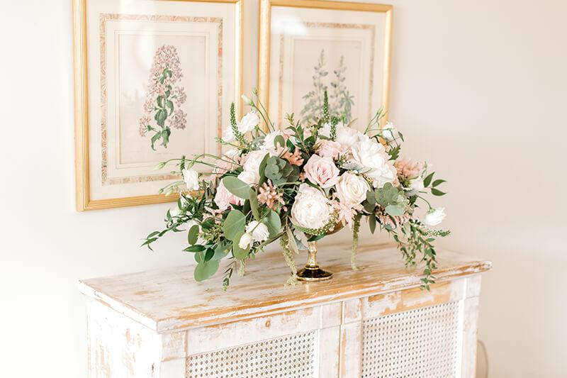 Bouquet in suite