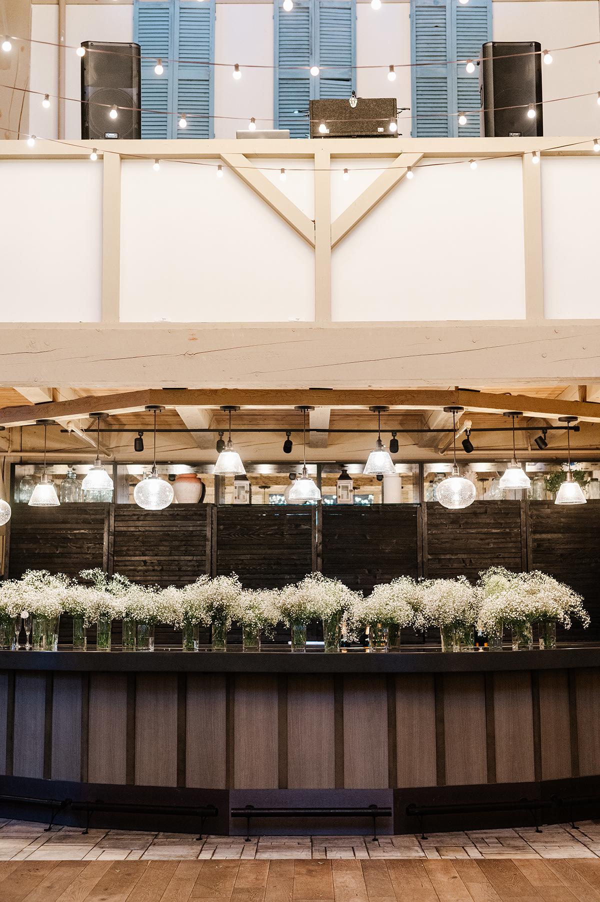 reception bar decor