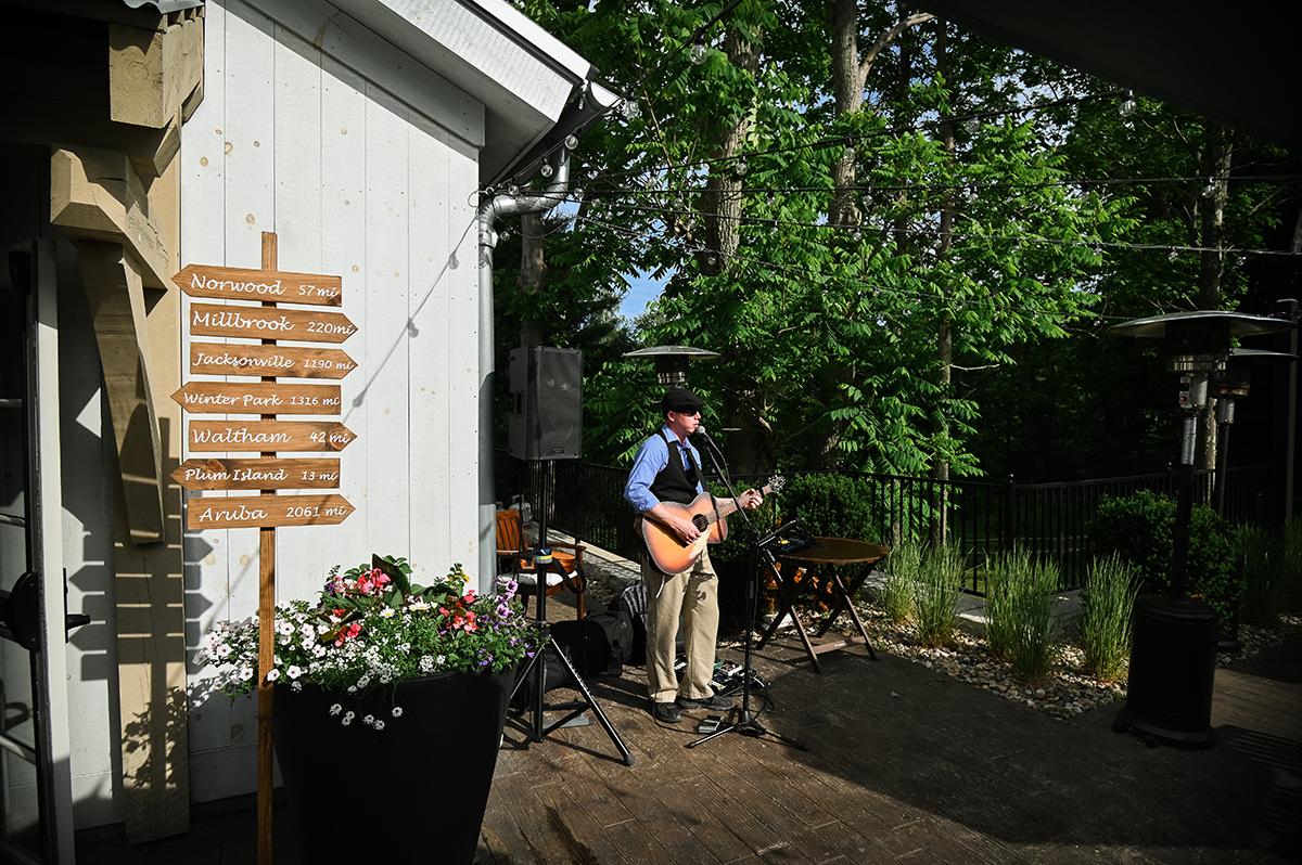 patio music