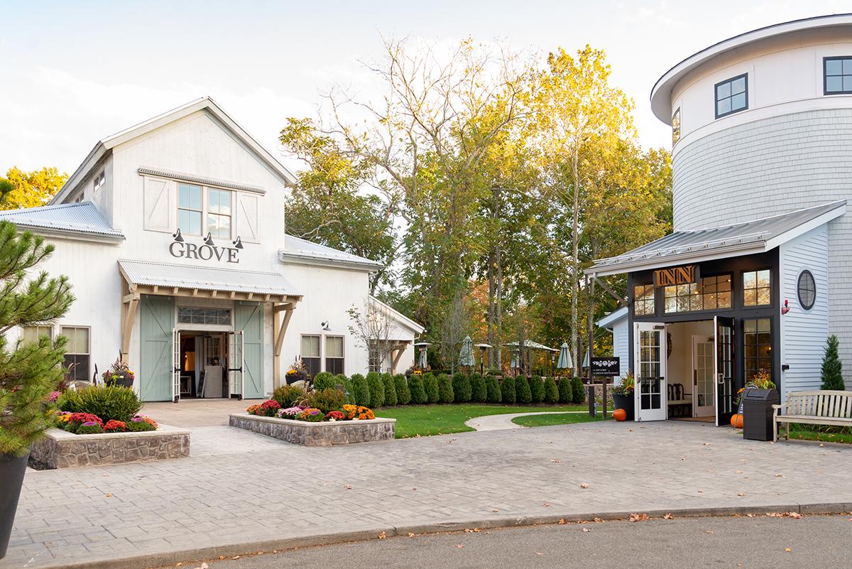 inn and grove entrance