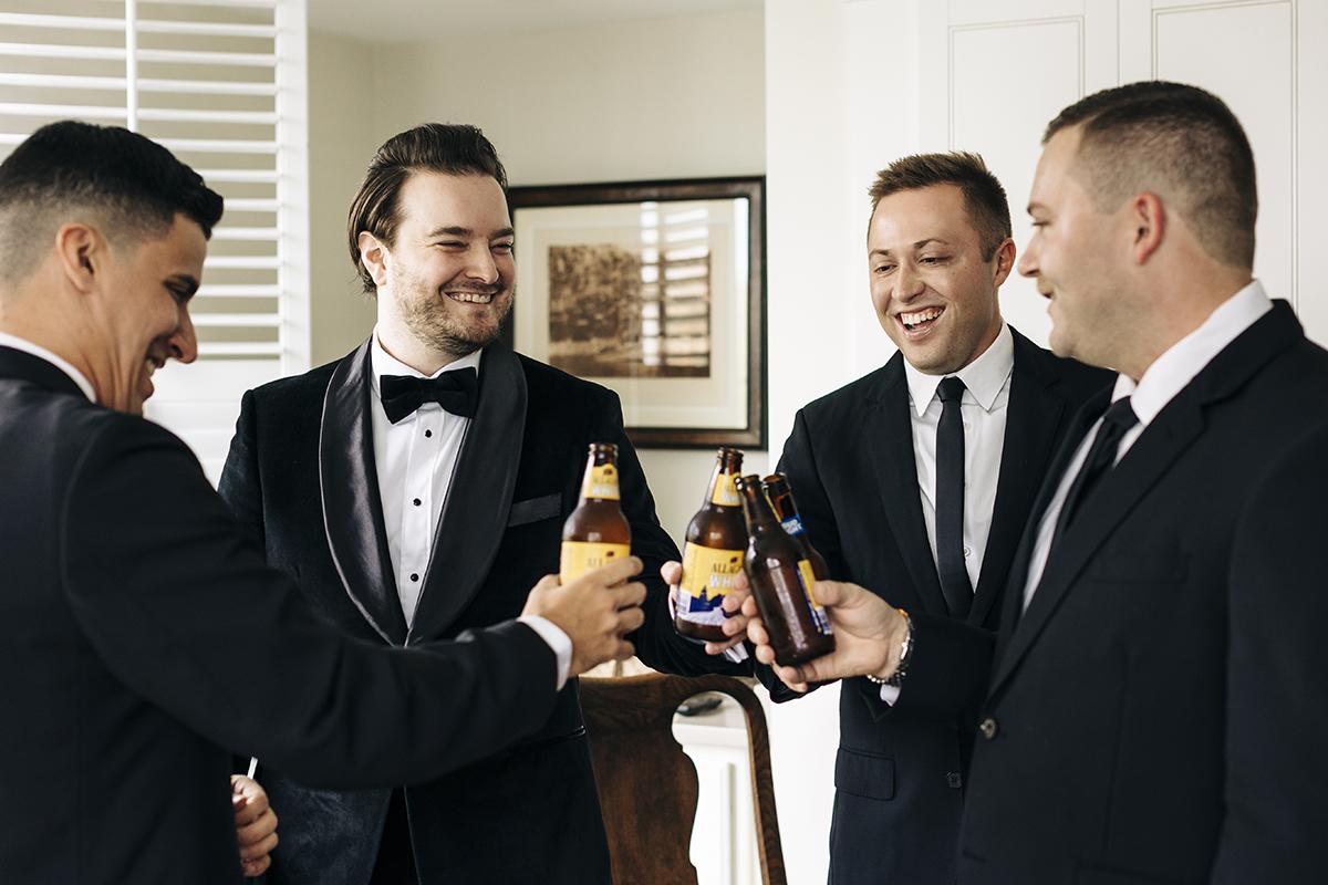 groomsmen getting ready