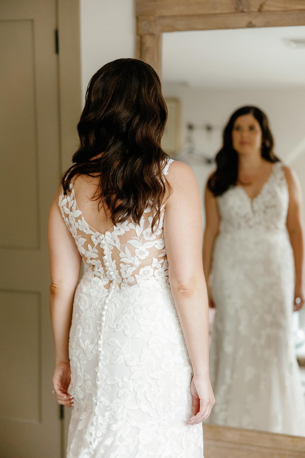 bride getting ready