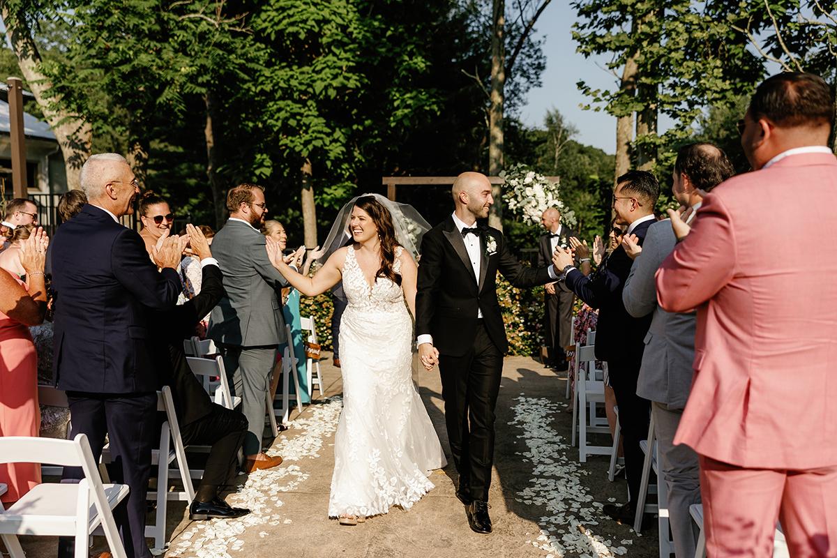 outdoor ceremony recessional